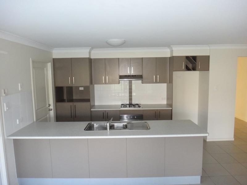 190 Thornton  St, Raceview QLD 4305