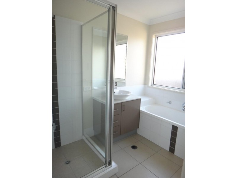 190 Thornton  St, Raceview QLD 4305