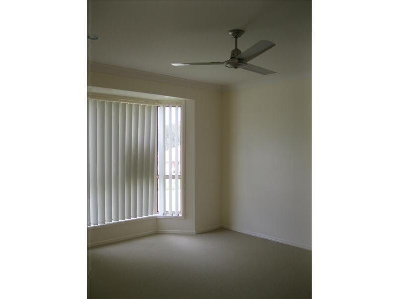 14 Julia  St, Brassall QLD 4305