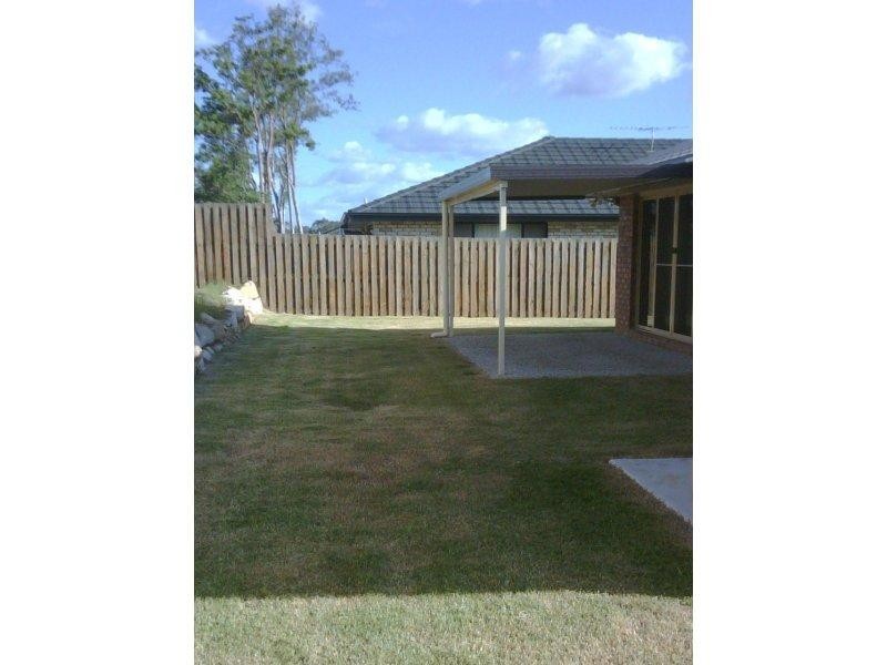 27 Aramac  St, Brassall QLD 4305