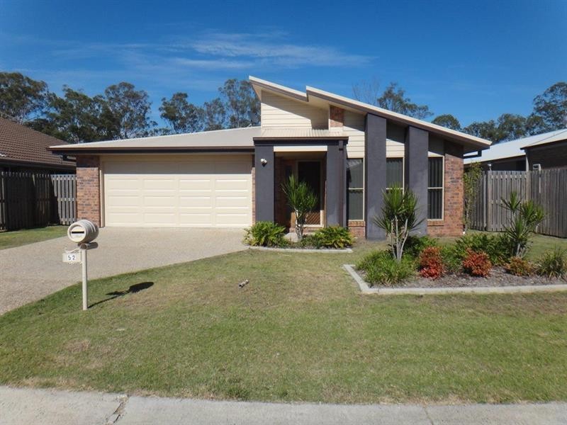 52 Moonlight  Dr, Brassall QLD 4305