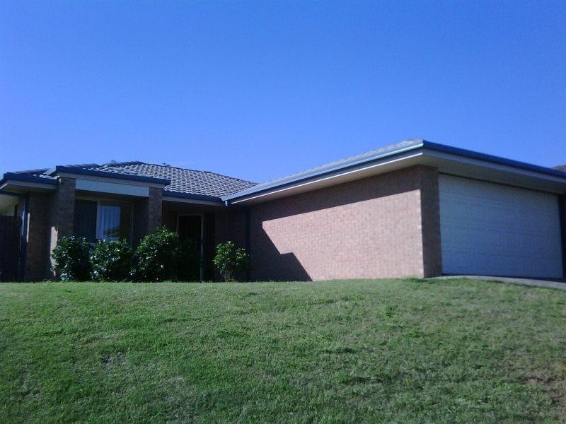8 Stitz  Ct, Brassall QLD 4305