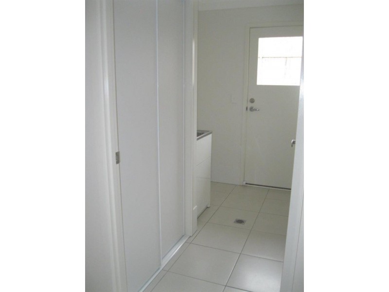 16 Dianella St, Springfield Lakes QLD 4300