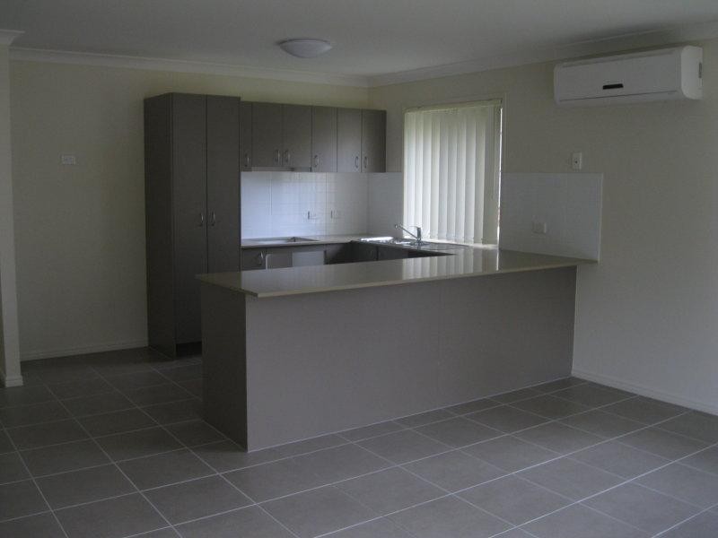 1 Neptune  Cres, Brassall QLD 4305