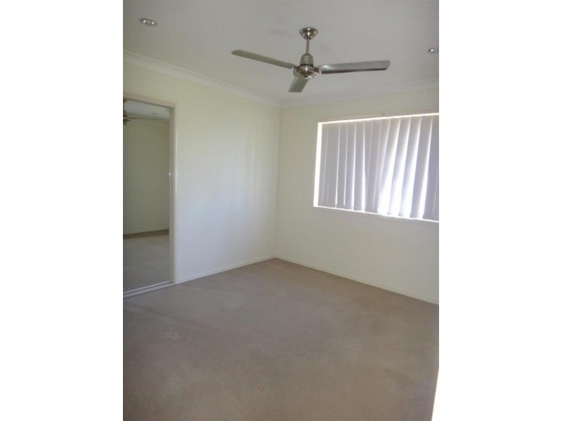 14 Lukin Ct, Brassall QLD 4305
