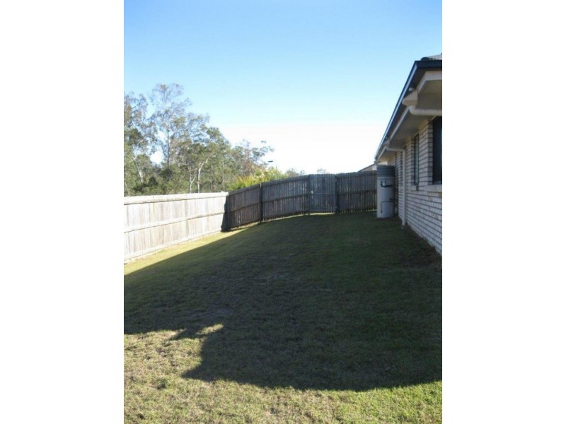 1 Lukin Ct, Brassall QLD 4305