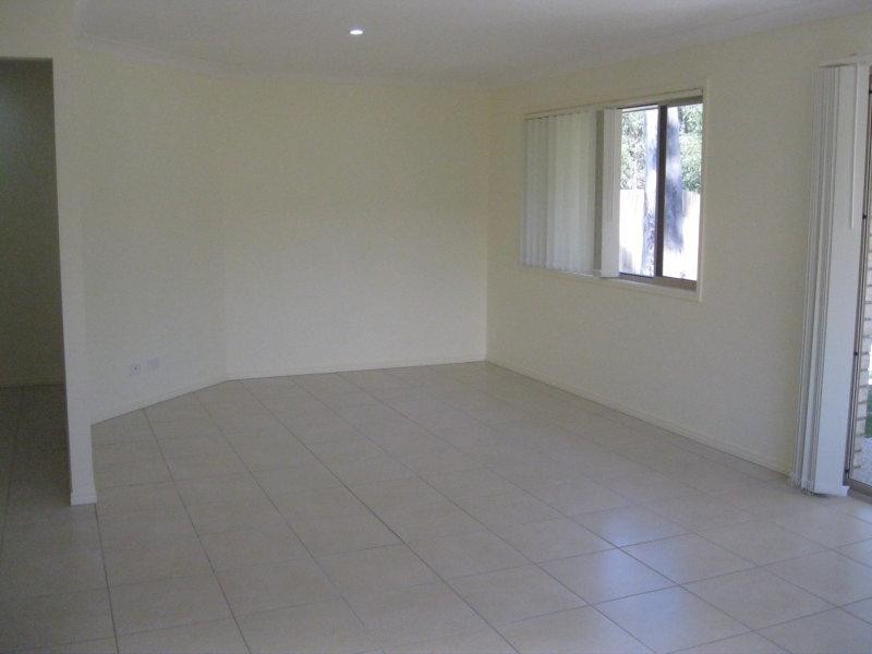 28 Atlantic Dr, Brassall QLD 4305
