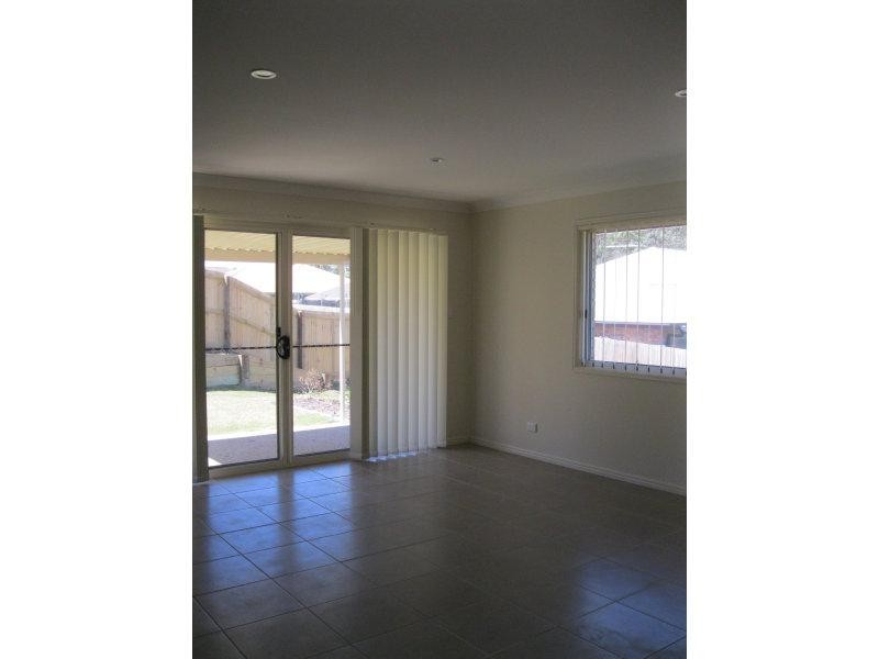 7 Neptune  Cres, Brassall QLD 4305