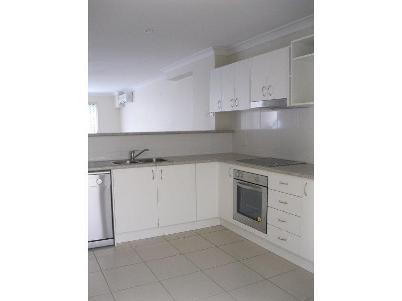 23/21B Hunter  St, Brassall QLD 4305