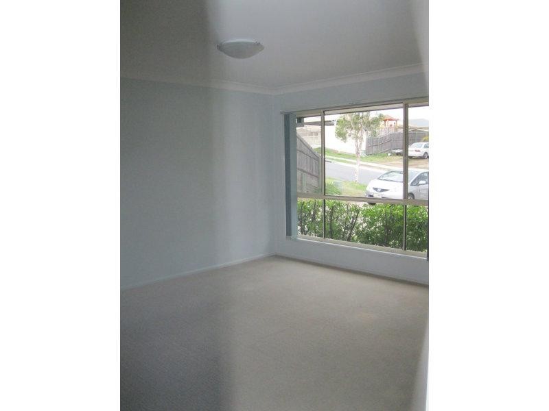 3 Pinewood   Cres, Springfield QLD 4300