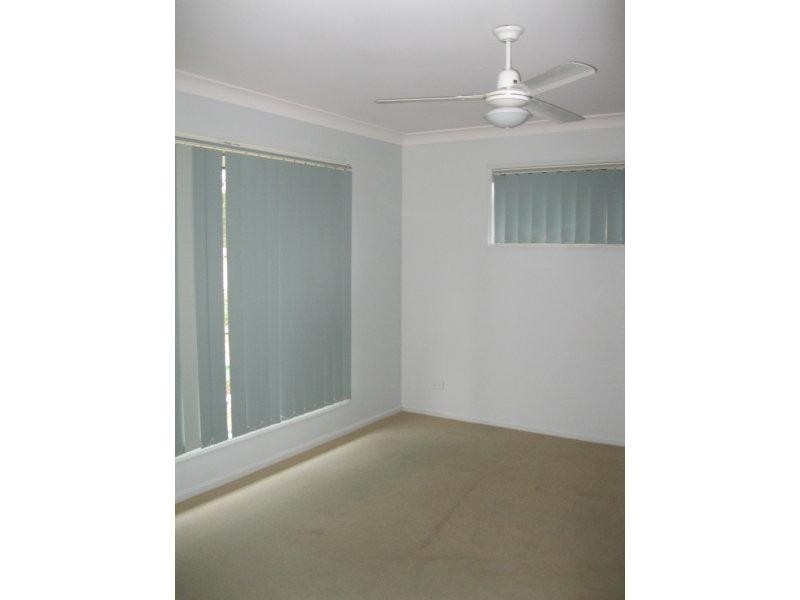 3 Pinewood   Cres, Springfield QLD 4300