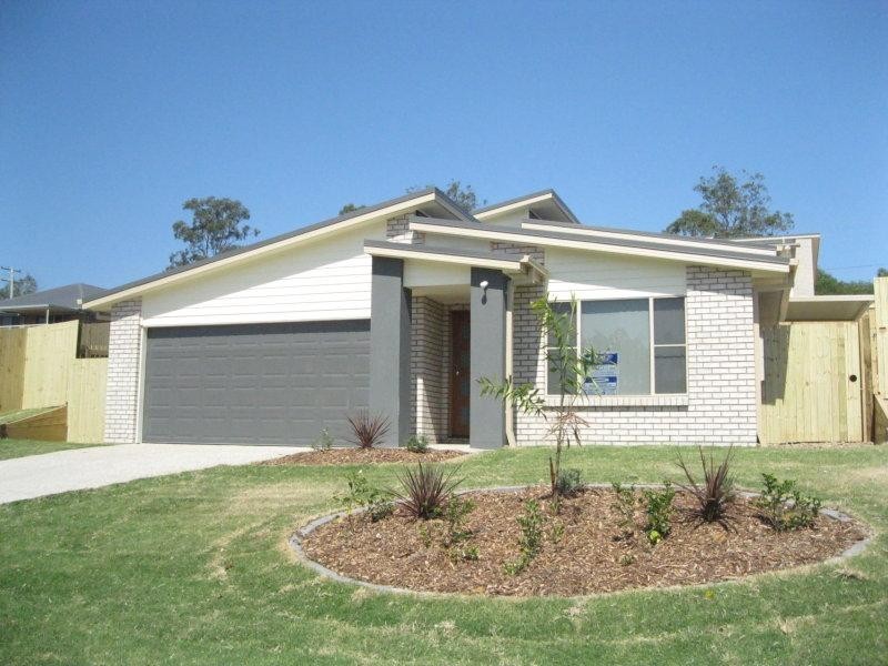 8 Borrowdale  Ct, Brassall QLD 4305