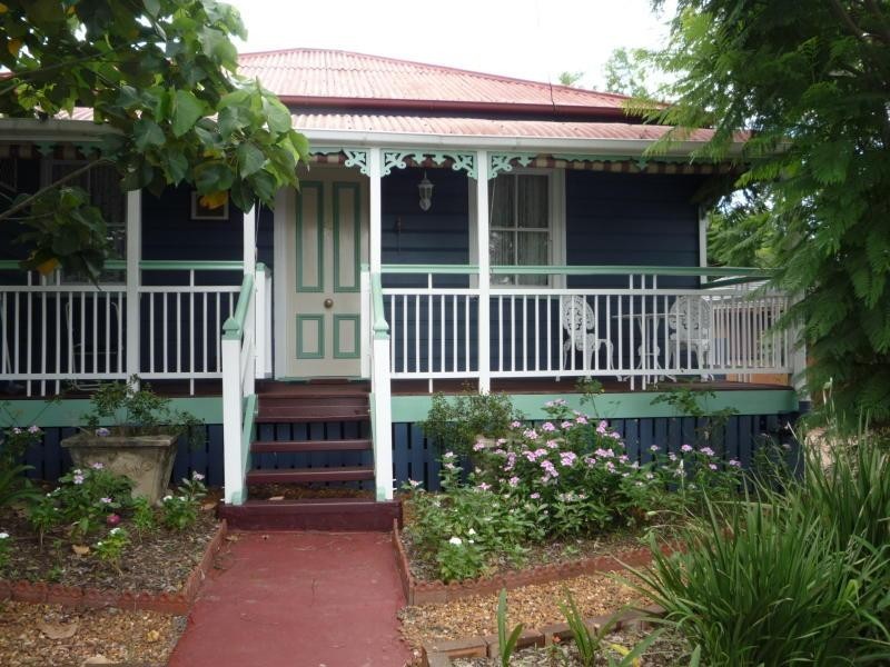 67 Pine Mountain  Rd, North Ipswich QLD 4305