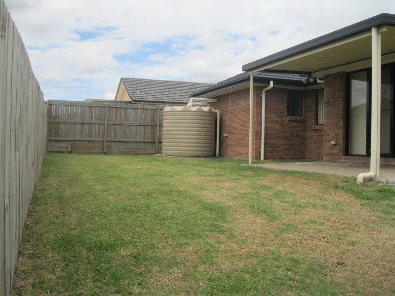 79 Dornoch Cres, Raceview QLD 4305