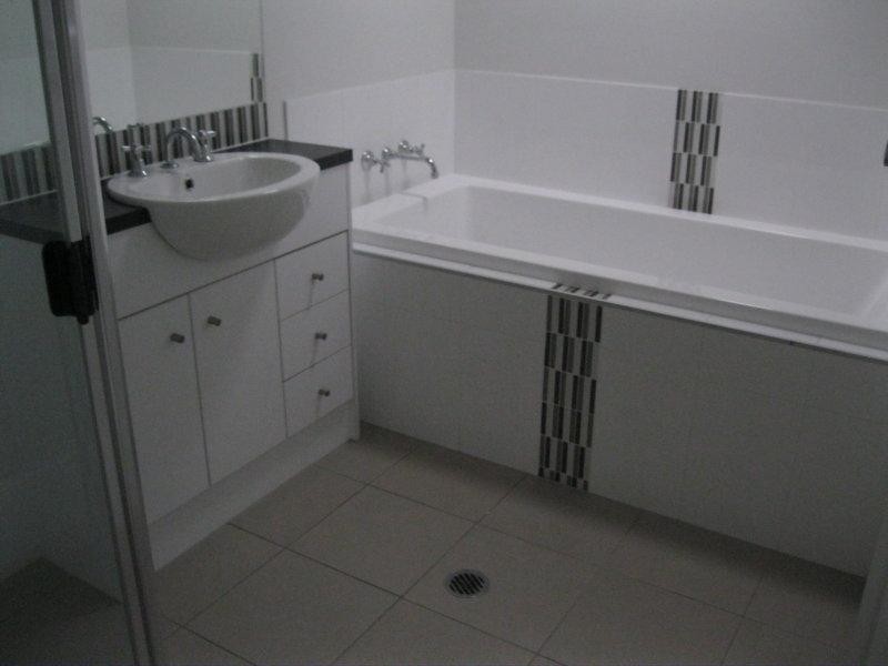 144 Alawoona St, Redbank Plains QLD 4301