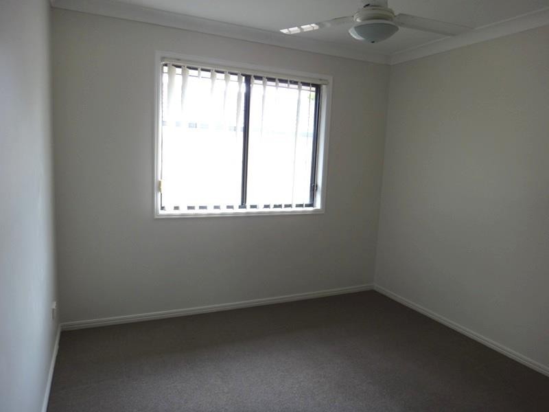 11 Anna  Dr, Raceview QLD 4305