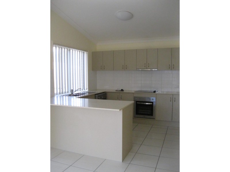 35 Aramac St, Brassall QLD 4305