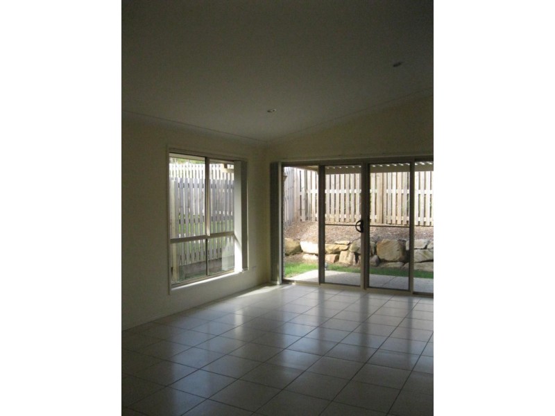 35 Aramac St, Brassall QLD 4305