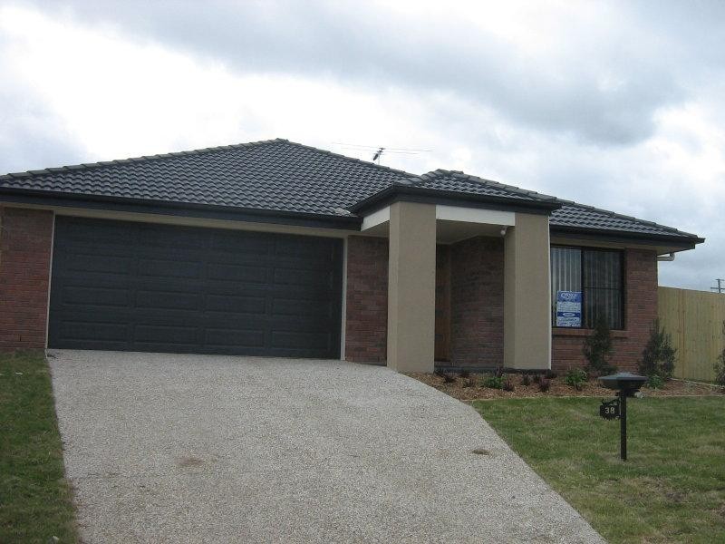38 Pencarrow Ct, Raceview QLD 4305