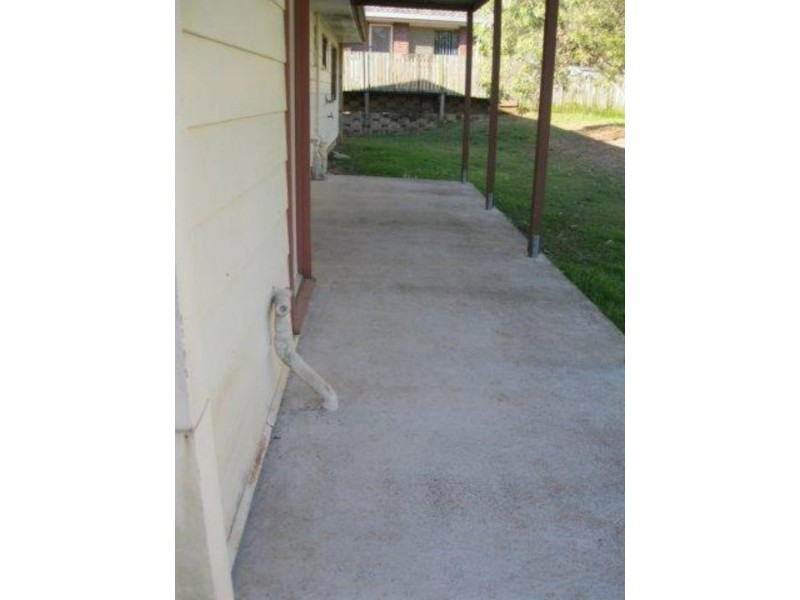 39 Oak   St, Bellbird Park QLD 4300