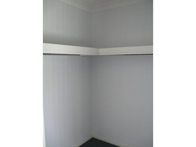 39 Maller   St, Redbank Plains QLD 4301