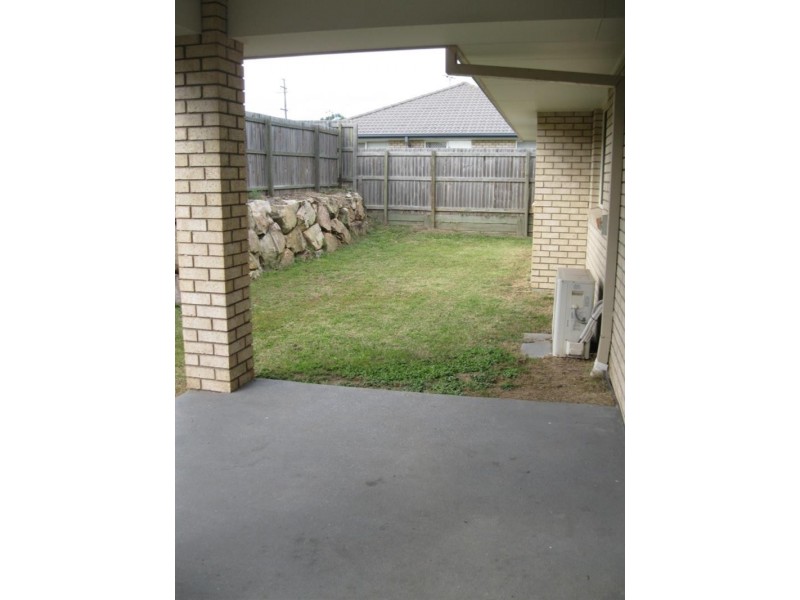 46 Knight St, Redbank Plains QLD 4301