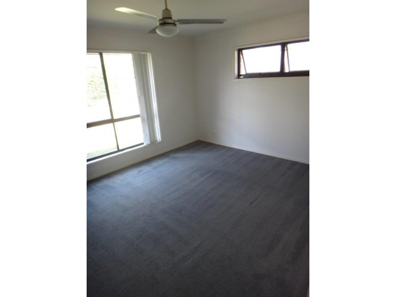 37 Maller  Cres, Redbank Plains QLD 4301