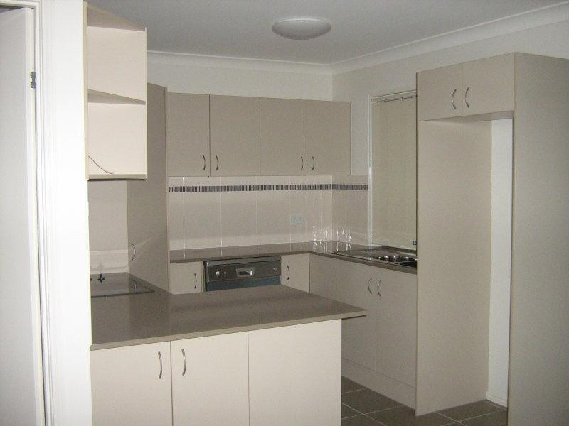 7 York Cl, Oxley QLD 4075