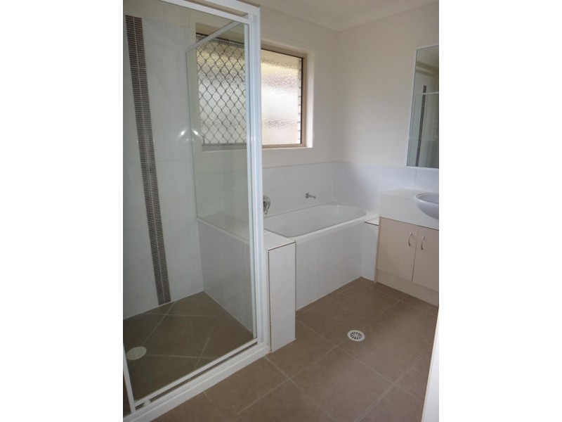 7 York Cl, Oxley QLD 4075