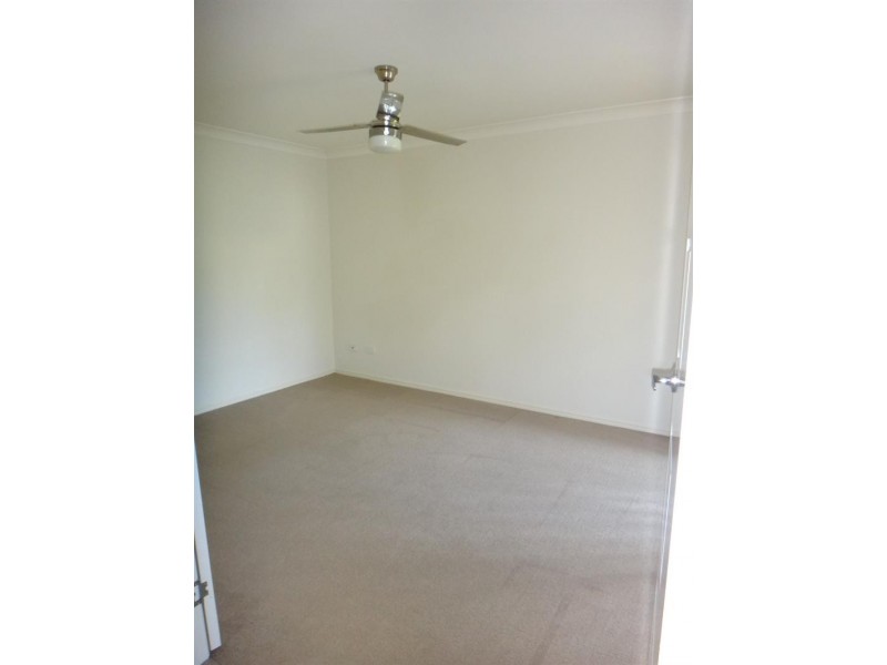 7 York Cl, Oxley QLD 4075