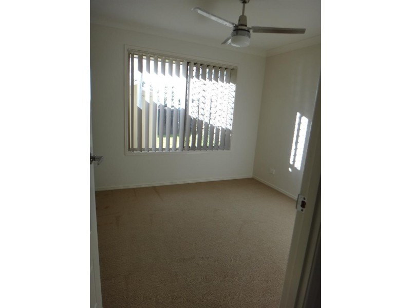 7 York Cl, Oxley QLD 4075