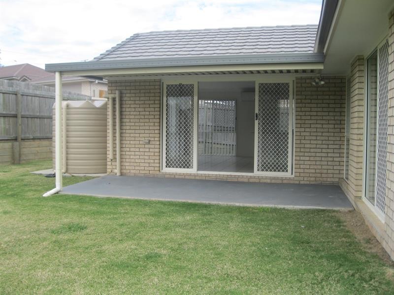 16 Neumann  Pl, Leichhardt QLD 4305