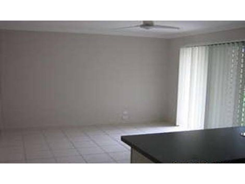 18 John Bell  Ct, Goodna QLD 4300