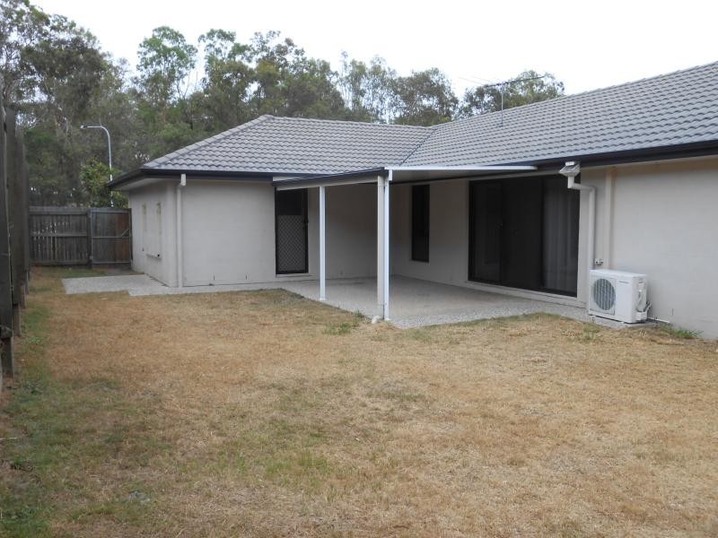 18 John Bell  Ct, Goodna QLD 4300