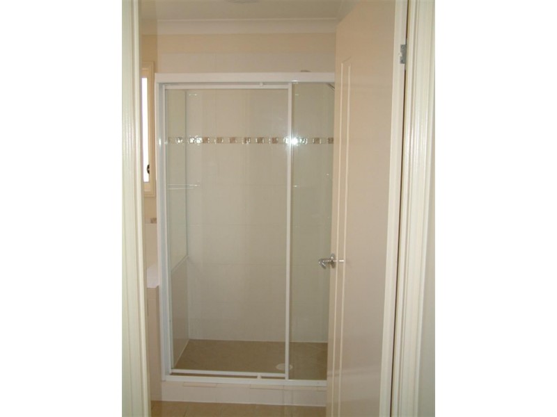 33 Masterton St, Oxley QLD 4075