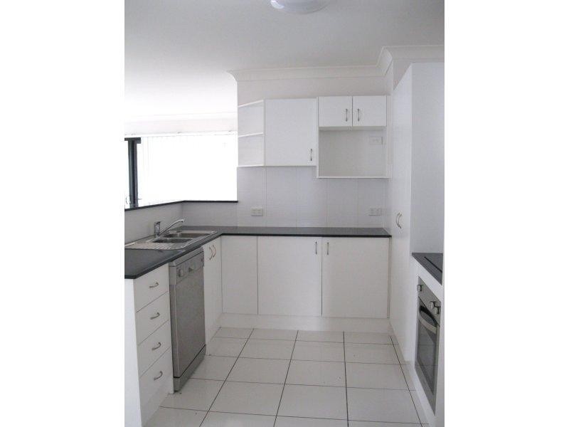 14 Neumann  Pl, Leichhardt QLD 4305