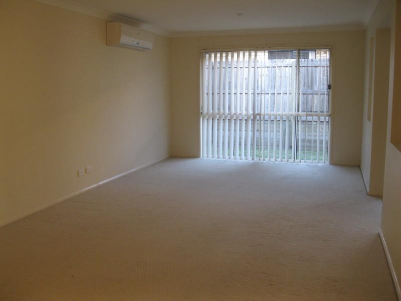 6 Highgrove  St, Raceview QLD 4305