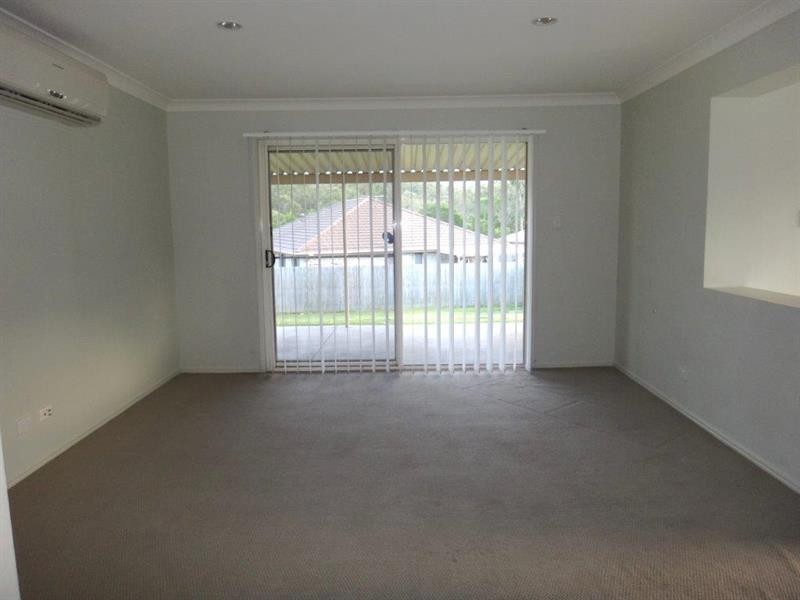 84 Avon  St, Leichhardt QLD 4305