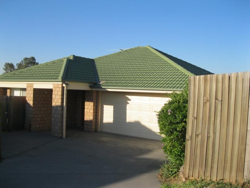 84 Avon  St, Leichhardt QLD 4305