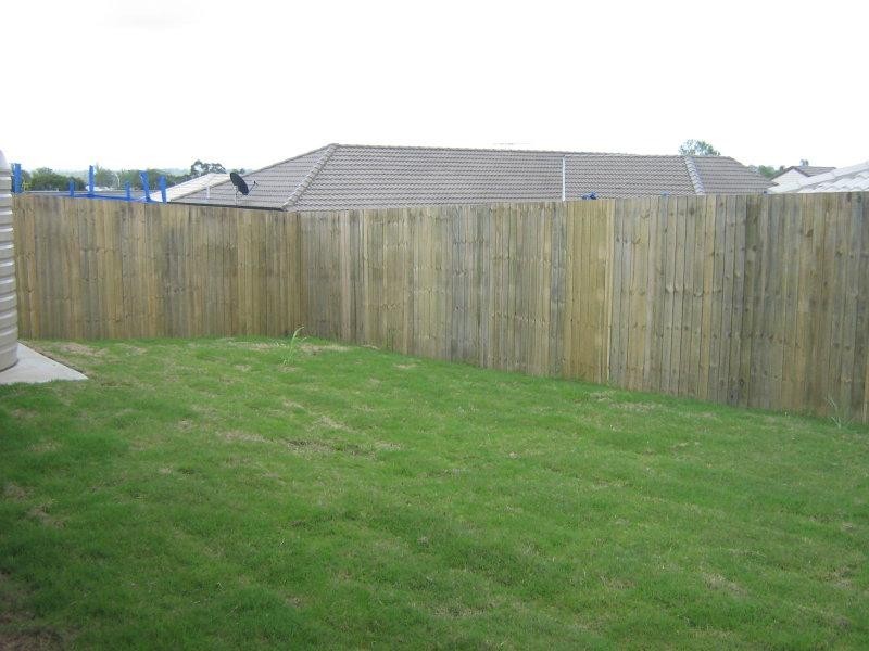 20 Dornoch St, Raceview QLD 4305