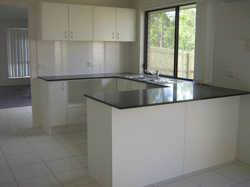 58 McCorry Dr, Collingwood Park QLD 4301