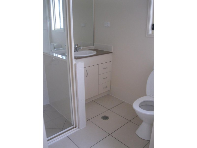 32 Griffin Cres, Collingwood Park QLD 4301