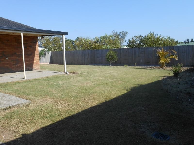 18 Pencarrow  Ct, Raceview QLD 4305