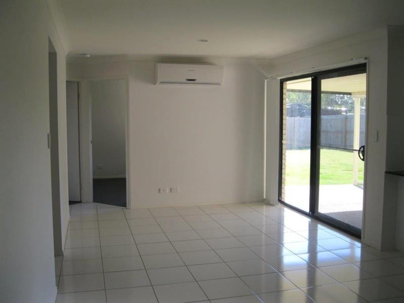30 Pencarrow Cres, Raceview QLD 4305