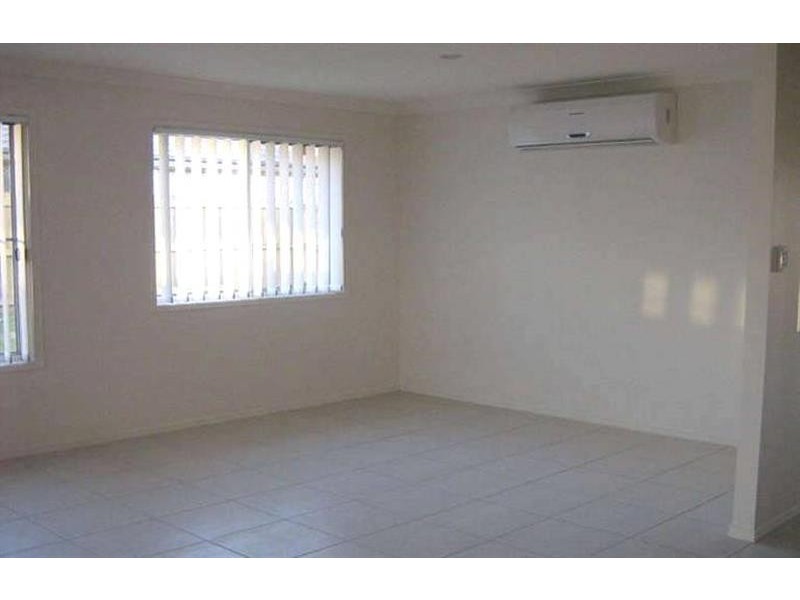 63 Dornoch  Cres, Raceview QLD 4305