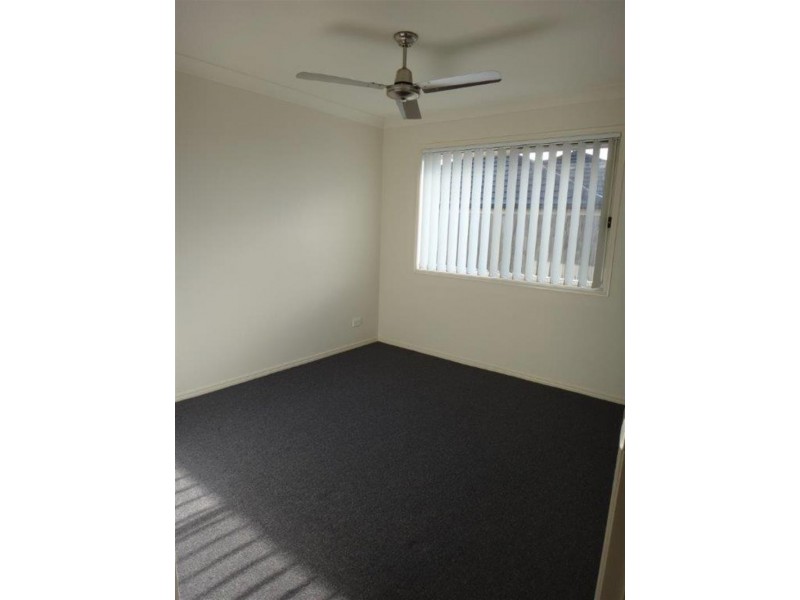 63 Dornoch  Cres, Raceview QLD 4305