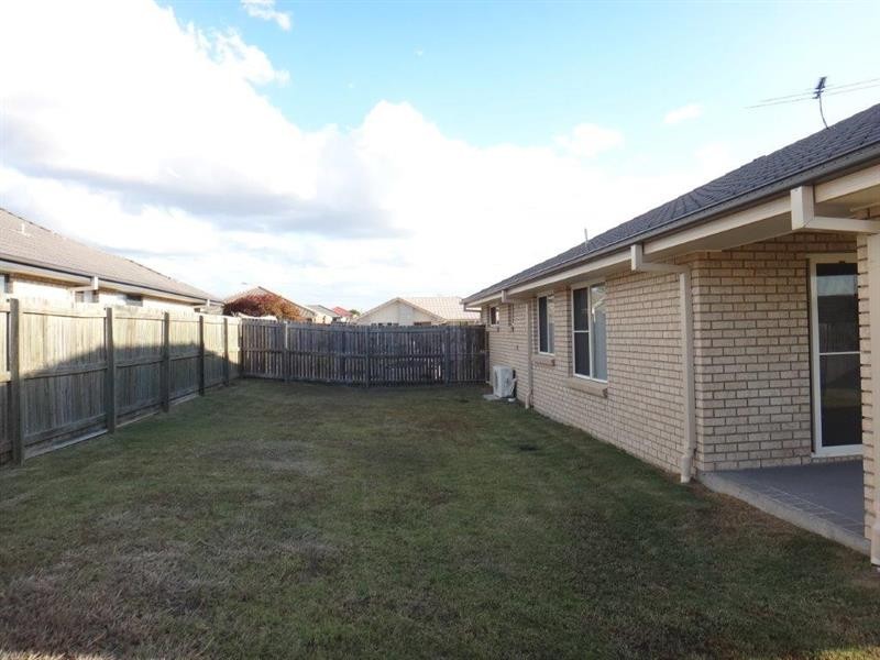 63 Dornoch  Cres, Raceview QLD 4305