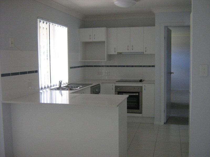 133 Raceview  St, Raceview QLD 4305