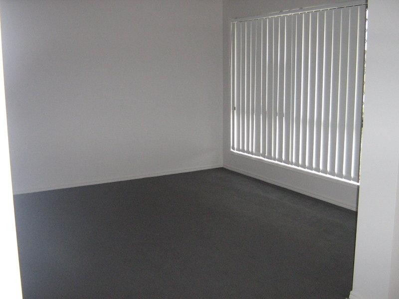 56 Dornoch  Cres, Raceview QLD 4305