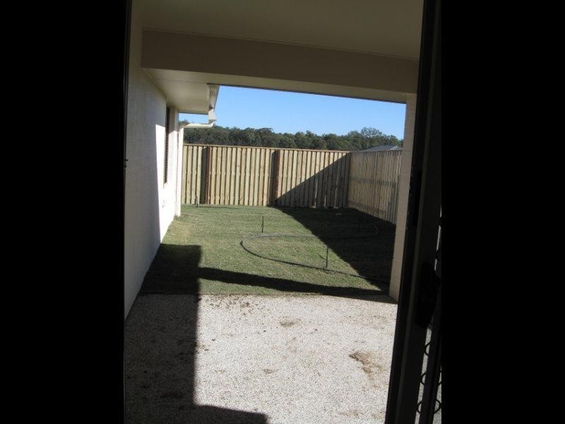 4 Rogers Way, Redbank Plains QLD 4301